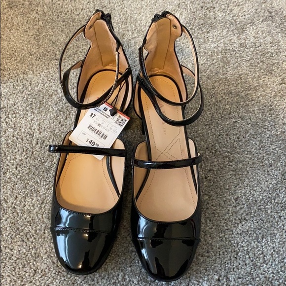 New with tag Zara shoes